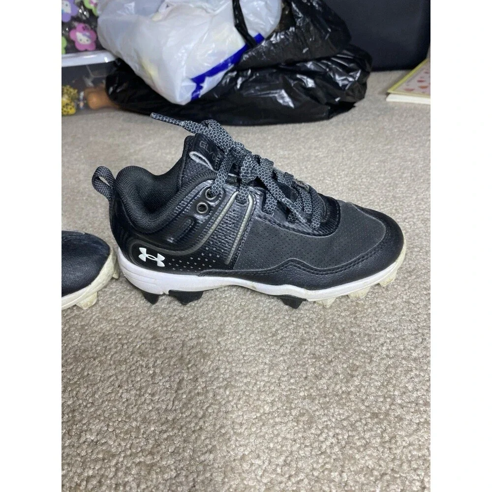 Under Armour Glyde RM Jr Youth Girls 12 Softball Cleats Black White 3024331-001